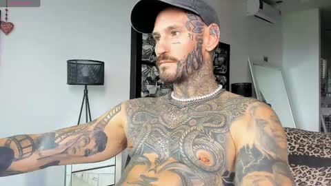 Snapshot of lucasexclusive chatting on 01.19.25 lucasexclusive online show from 01.19.25