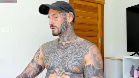 Snapshot of lucasexclusive chatting on 09.20.25 lucasexclusive online show from 09.20.25