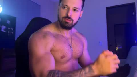 lucasfit24 online show from 11.25.25