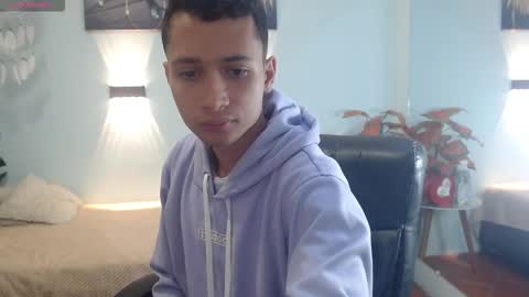 Snapshot of lucasssmith11 chatting on 11.29.25 LucassSmith11 online show from 11.29.25