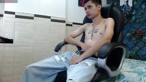 Snapshot of lucasssmith11 chatting on 05.02.26 LucassSmith11 online show from 05.02.26