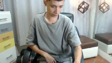 Snapshot of lucasssmith11 chatting on 05.30.26 LucassSmith11 online show from 05.30.26
