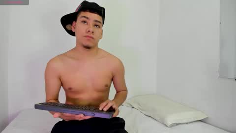 LUCAS TORREZ online show from 02.26.26