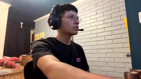 Snapshot of luchosaando chatting on 01.25.25 Felipe online show from 01.25.25