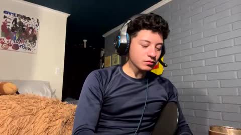 Snapshot of luchosaando chatting on 02.24.25 Felipe online show from 02.24.25