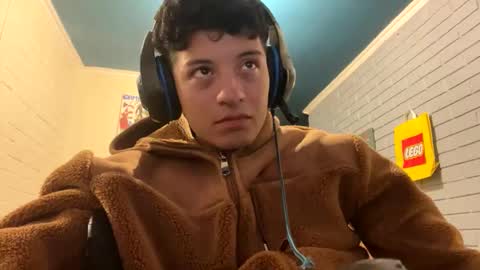 Snapshot of luchosaando chatting on 03.04.25 Felipe online show from 03.04.25