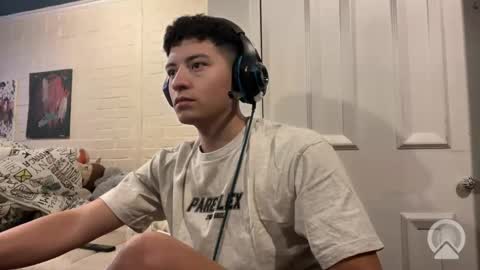 Snapshot of luchosaando chatting on 09.10.25 Felipe online show from 09.10.25