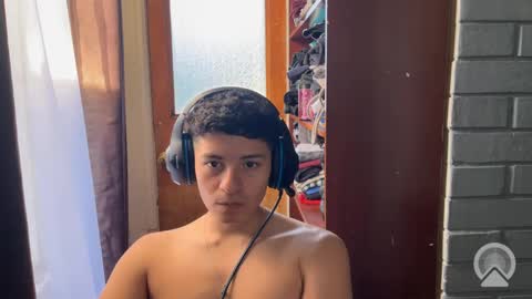 Snapshot of luchosaando chatting on 09.15.25 Felipe online show from 09.15.25