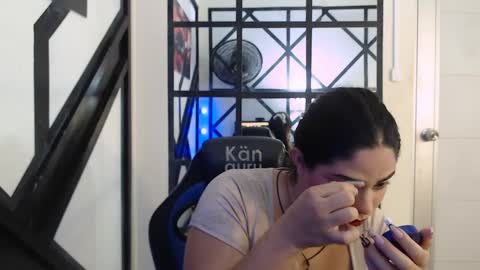 Snapshot of lucia_ht chatting on 10.08.25 LUCIA online show from 10.08.25