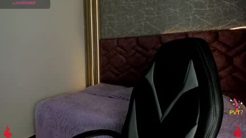 lucia star  online show from 01.03.25