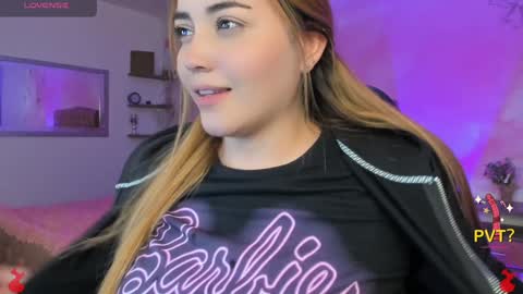 lucia star  online show from 02.08.25