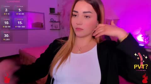 lucia star  online show from 03.11.25