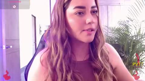 lucia star  online show from 01.08.26