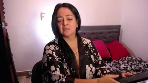 Lucia Vonne online show from 07.29.26