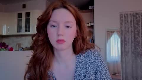 Snapshot of luciacoy chatting on 03.21.26 Lucia online show from 03.21.26