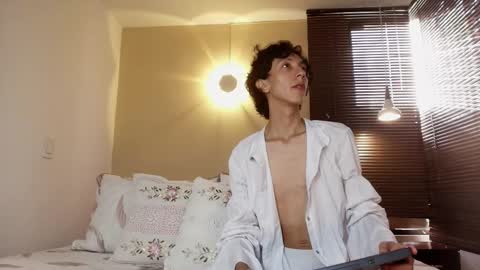 Lucian Morel S online show from 10.28.25