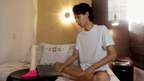 Lucian Morel S online show from 11.05.25