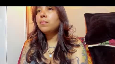 Snapshot of lucianacapisce chatting on 09.26.25 Dani 3 online show from 09.26.25