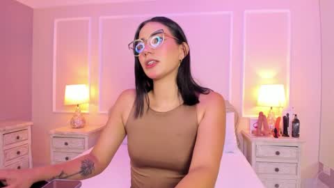    online show from 09.30.25