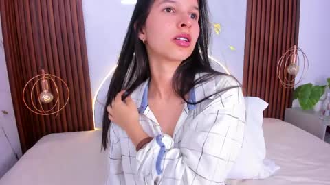Luci  online show from 04.30.26