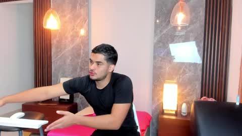 Luciano online show from 06.04.26