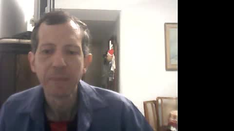 Snapshot of lucianoaxel chatting on 01.06.25 Luciano online show from 01.06.25