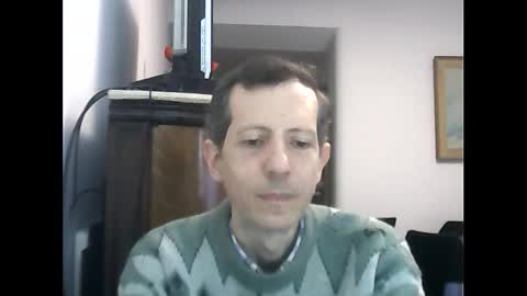 Snapshot of lucianoaxel chatting on 09.30.25 Luciano online show from 09.30.25