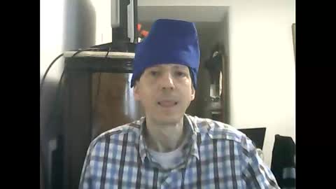 Snapshot of lucianoaxel chatting on 11.02.25 Luciano online show from 11.02.25