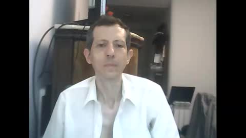 Snapshot of lucianoaxel chatting on 02.03.26 Luciano online show from 02.03.26