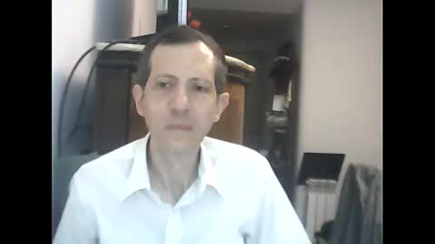 Snapshot of lucianoaxel chatting on 02.04.26 Luciano online show from 02.04.26