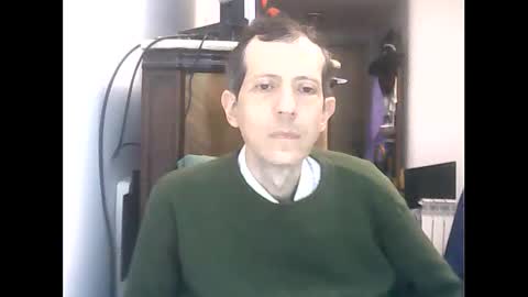 Snapshot of lucianoaxel chatting on 03.29.26 Luciano online show from 03.29.26