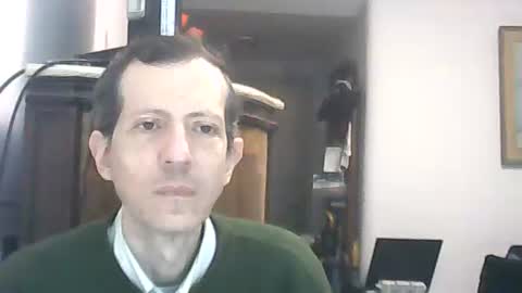 Snapshot of lucianoaxel chatting on 04.26.26 Luciano online show from 04.26.26