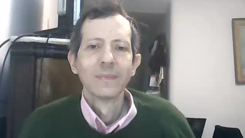 Snapshot of lucianoaxel chatting on 05.10.26 Luciano online show from 05.10.26