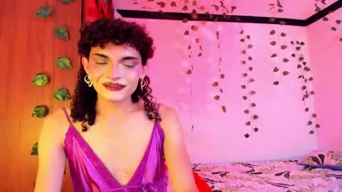 Lucy or Lucian 3 Come to my social Links3   online show from 09.26.25