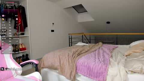 LucieLuxe online show from 11.26.25