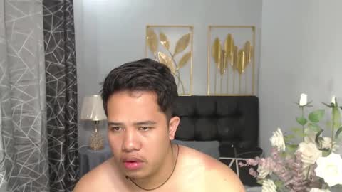 Snapshot of luciferhotcum chatting on 02.19.25 Luciferhotcum online show from 02.19.25