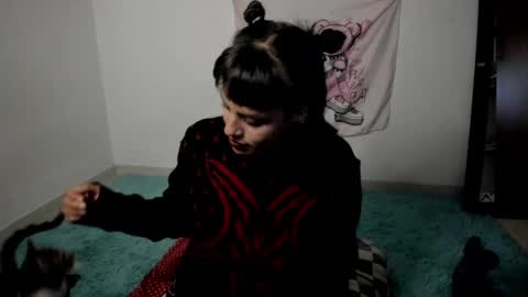 camila online show from 12.06.24