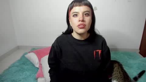 camila online show from 01.03.25