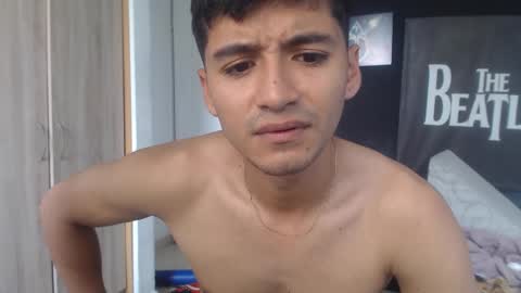 Snapshot of lucifferr_ chatting on 09.23.25 leonel online show from 09.23.25