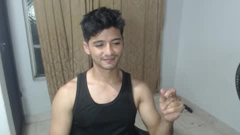 Snapshot of lucifferr_ chatting on 12.21.25 leonel online show from 12.21.25