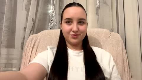 Sofia online show from 11.25.25