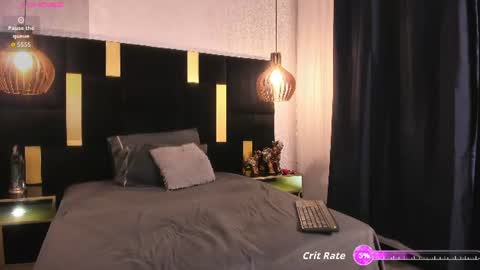 Snapshot of lucio__fox chatting on 06.19.26 Lucio online show from 06.19.26