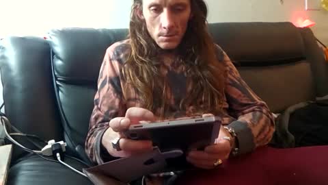 luciousloxs online show from 11.28.25