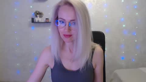 Arina online show from 03.06.25