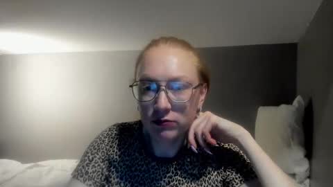 lucky_licky20 online show from 03.19.26