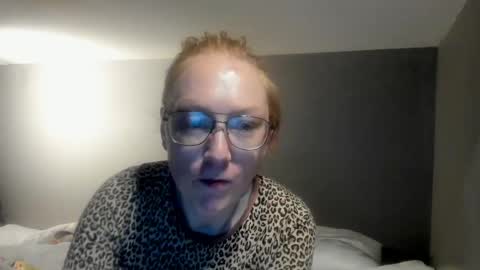 lucky_licky20 online show from 03.20.26