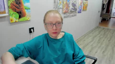 lucky_licky20 online show from 04.06.26