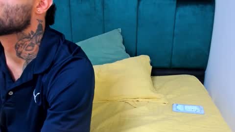 lucky_smith1 online show from 12.13.25