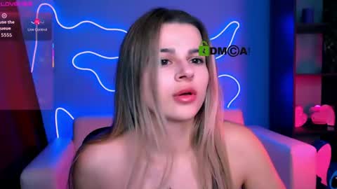 Mila Sweetheart online show from 06.10.26