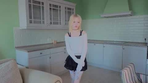 Snapshot of luckychanse chatting on 03.31.26 Kiki online show from 03.31.26